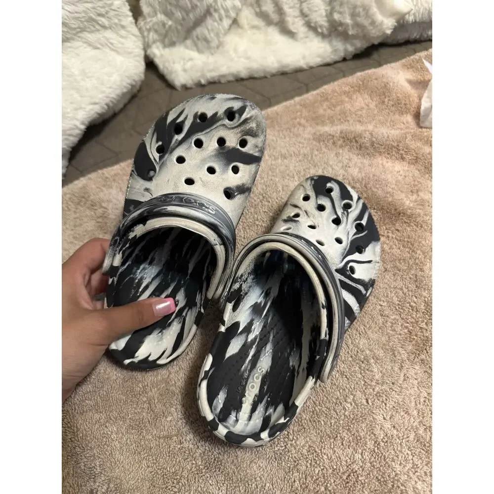 Crocs Classic Clog Slip-On Sandal Black/White Marbled Rubber Logo US 13